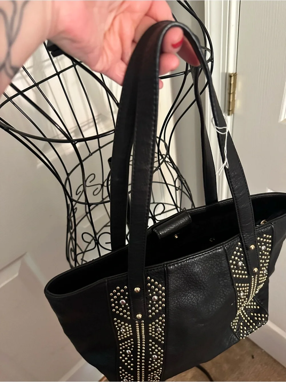 Enzo Angiolini Black Leather Shoulder Bag W/ Studded accents. Hard To Find